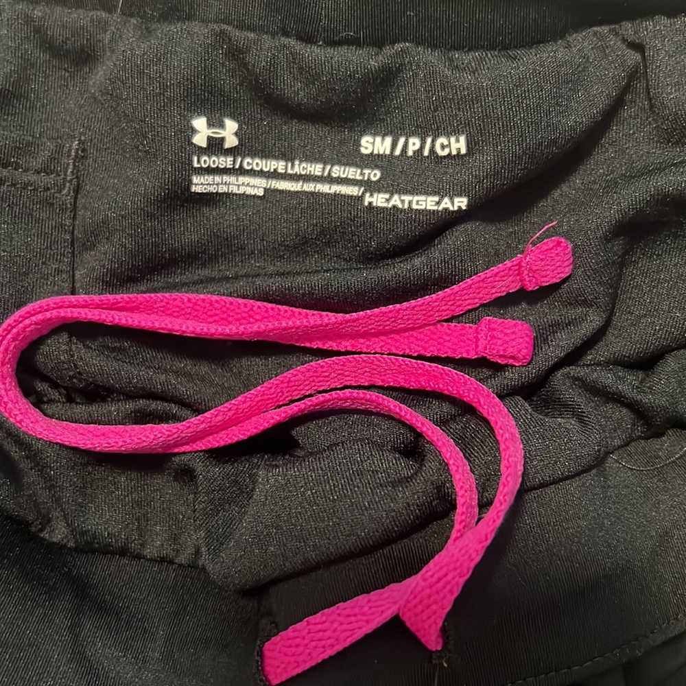 Underarmor Shorts - Picture 4 of 4